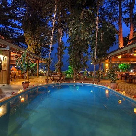 Walindi Plantation Resort Kimbe Eksteriør billede